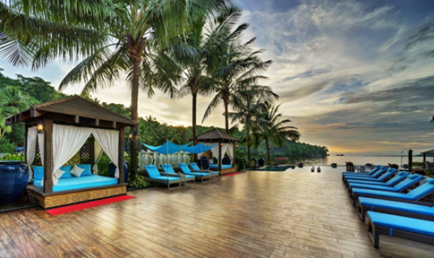 Mayfair Hideaway Spa Resort