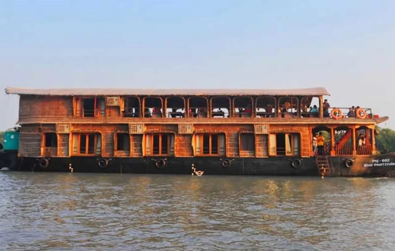 Dinner Boat Cruise in Goa